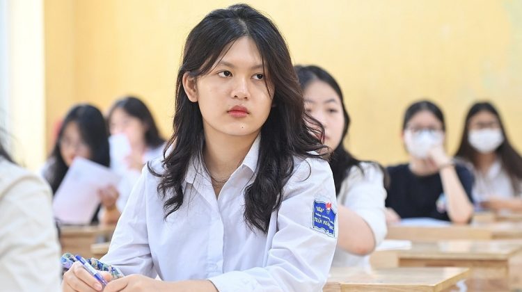 6 bí kíp làm bài thi môn Vật lý điểm cao năm 2025