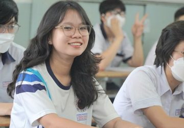 Đề thi thử tốt nghiệp THPT môn Văn năm 2025 trường Nguyễn Thị Giang –  Vĩnh Phúc